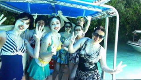 吃瓜酱生日派对成星光盛宴，现场气氛引热议