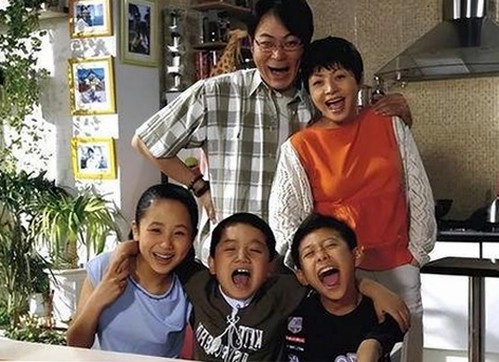 娱乐圈吃瓜大号全揭秘：爆料与反差背后的真相