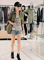 娱乐圈“吃瓜老板”身份揭秘：他是谁？背后故事引发热议